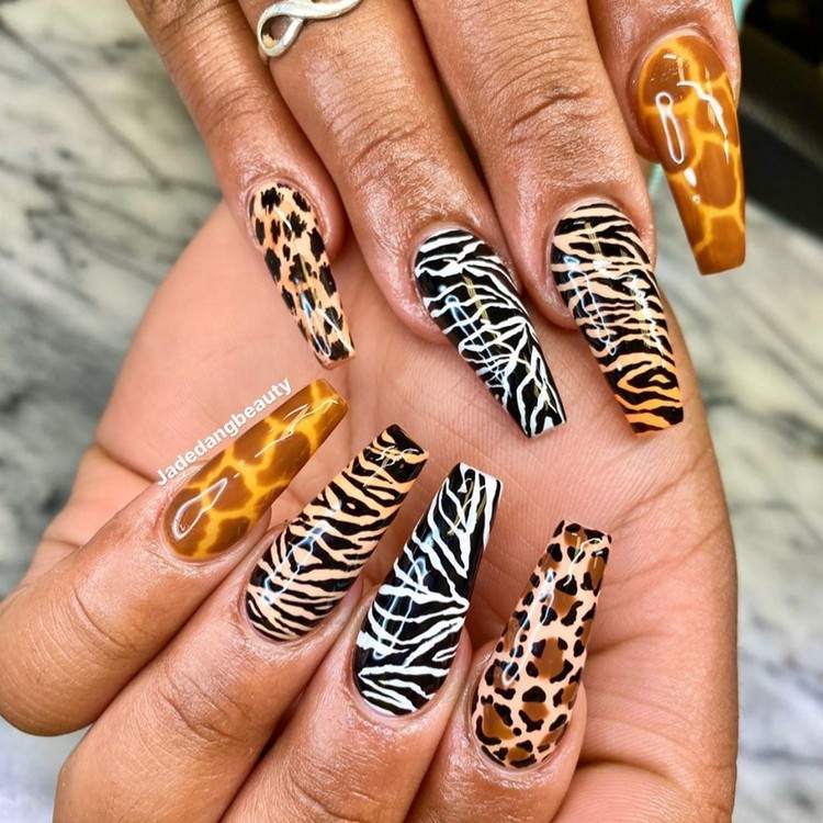 Nail Trends Spring 2021 Animal Print Nails Pictures