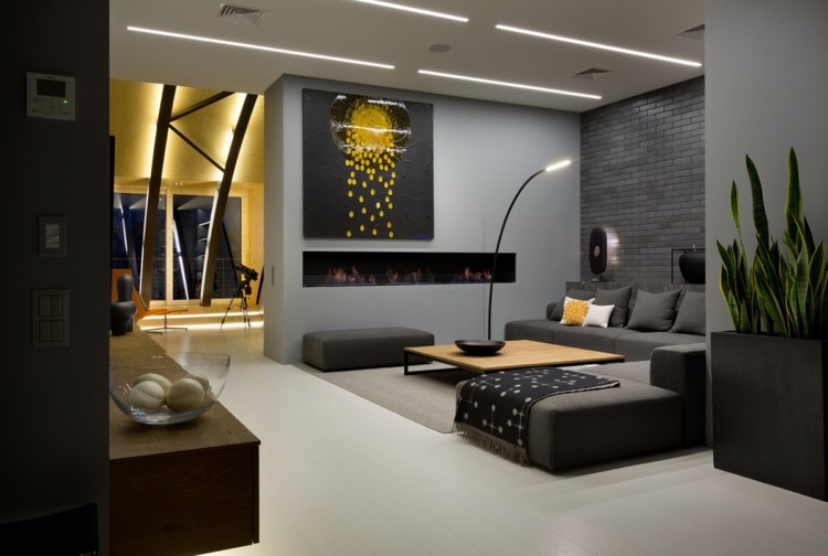 Antracitfärg -modern lägenhet på översta våningen-vardagsrum-accenter-gul-soffa