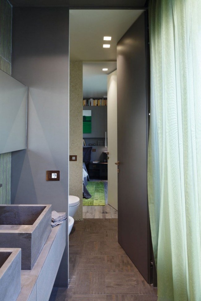 badrumsdörr designer lägenhet av andrea castrignano