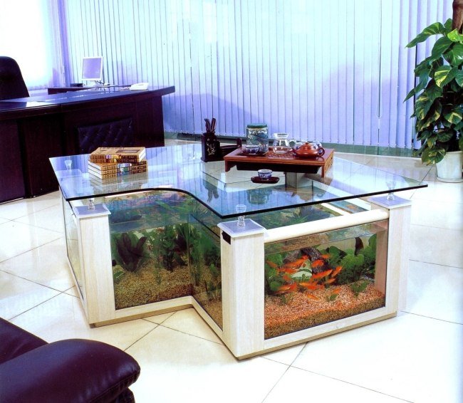 akvarium integrerat soffbord glasskiva