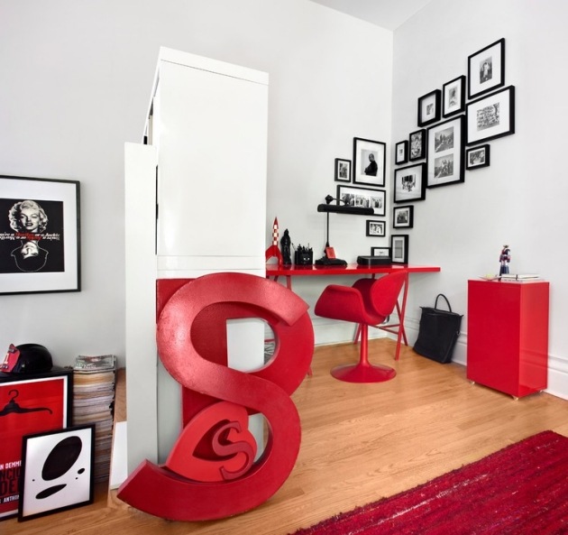 Arbetsrumsmöbler-idéer-vit-röd-färgkombination-väggdekoration-familjebilder