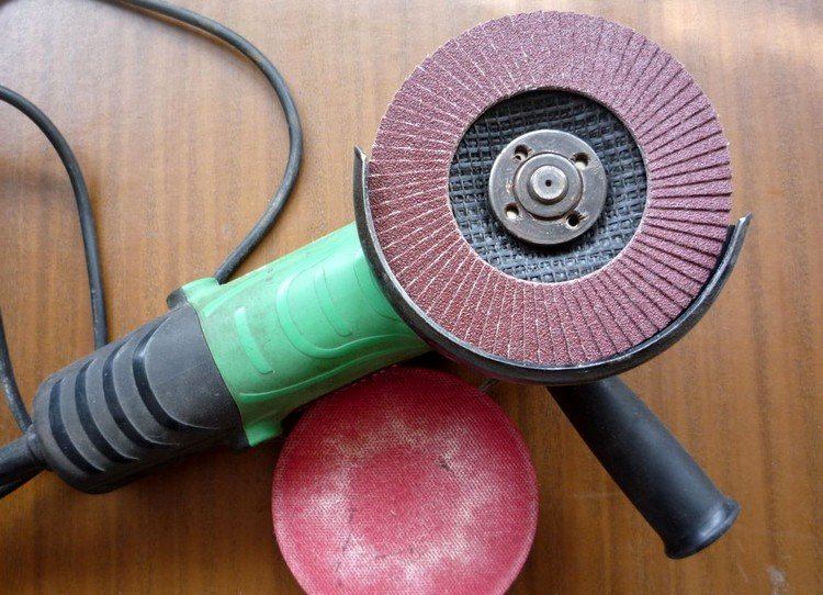 fungerar-korrekt-vinkel-slipmaskin-polering-skrubba-disk