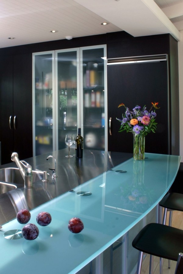 kombination-rostfritt stål-glas-bänkskiva-modernt kök