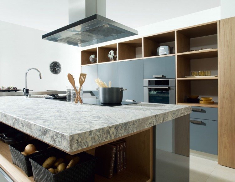bänkskiva-granit-kök-modern-högglans-svart-grå