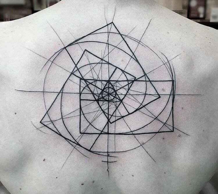 tatuering-motiv-arkitektur-spiral-form-abstrakt-motiv-idé-typer-stilar-rektangel