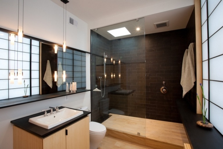 asiatisk-vägg-design-dusch-skåp-zen-stil-design