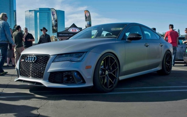 utställning-audi-rs7-sidodäck fram