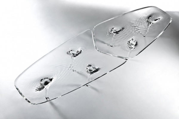 bordsdesign av zaha hadid transparent modell