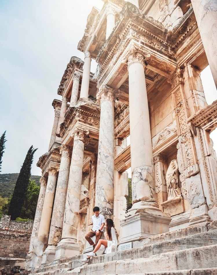 Turkiet landmärke Celsus bibliotek nära Izmir