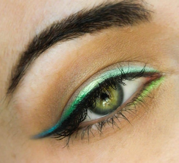 steg-ombre-eyeliner-grön-instruktioner-brud