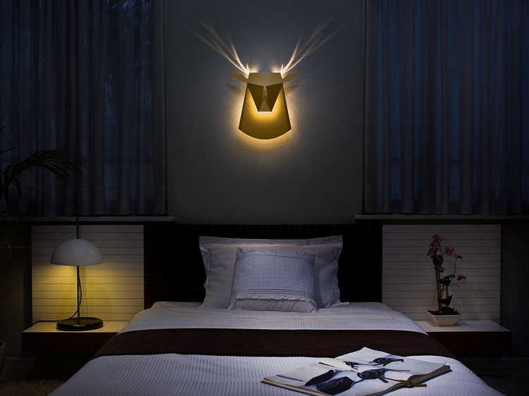 ovanliga-lampor-sovrum-rådjur-vägg-lampa-horn-ljus-effekt