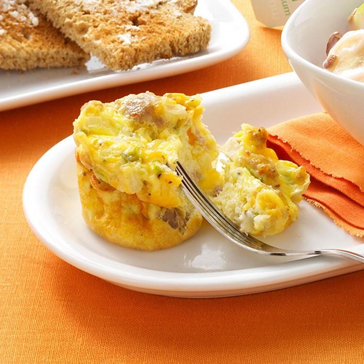 Ovanliga recept muffinsform-omelett-baka-frukost