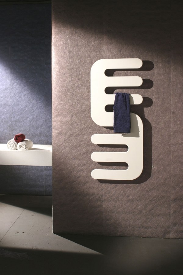 Kylare för badrummet, designmöbler, handdukstork, aluminium