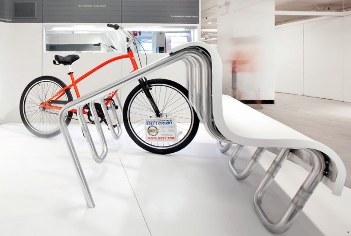 modern-cykel-ställ-design-integrerad-bänk-system rostfritt stål