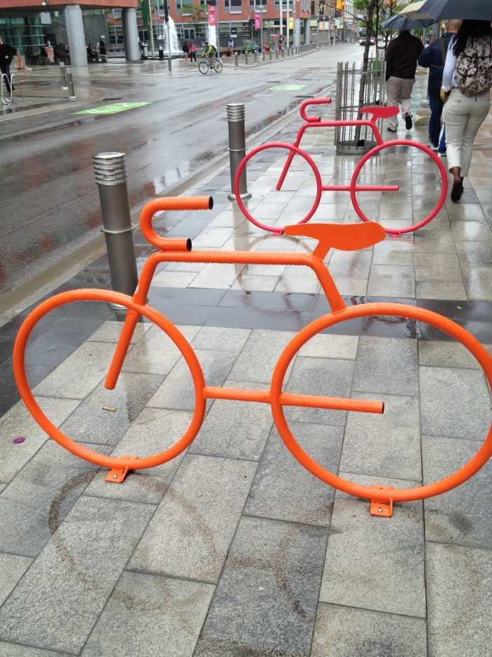 Streetcykelställdesign-enkel modell-neonfärg golvmontering