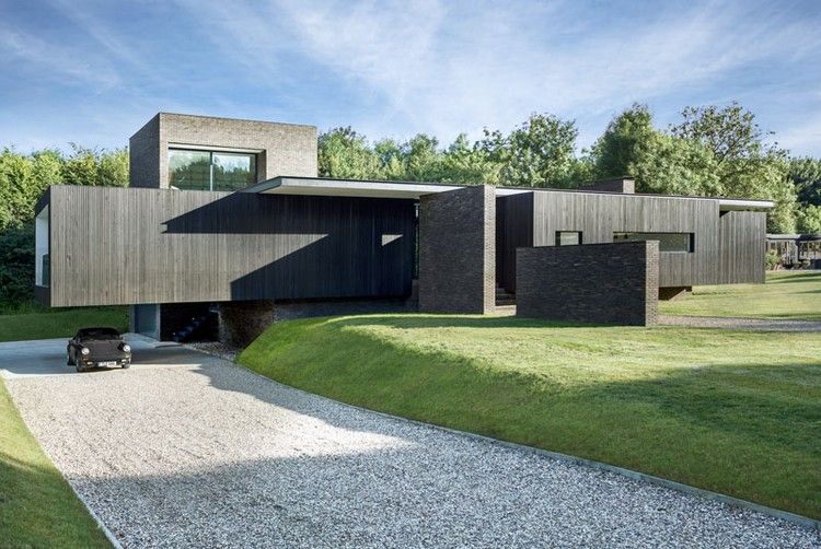 Projektionskomponent hus-svart-fasad-modern