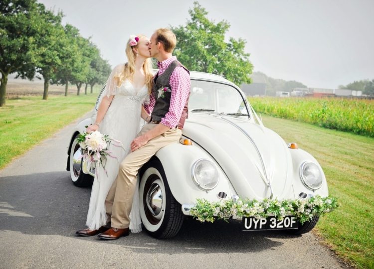Bilsmycken-bröllop-romantik-country-retro