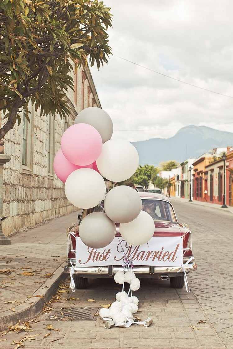 bilsmycken-bröllop-ballonger-just-gift