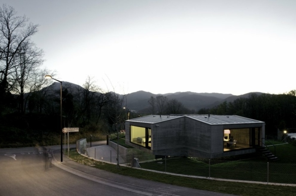 spanska-minimalistisk-arkitektur-lyx-hus