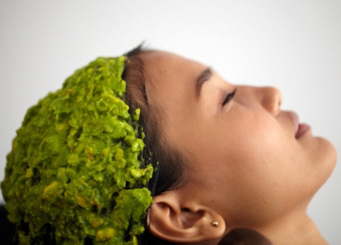 hälsosam-avokado-hår-mask-mot-torr-hår-recept