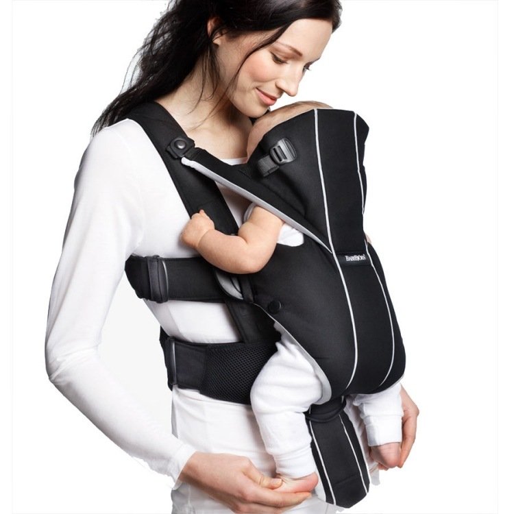 Baby-Björn-bärsele-svart-magläge