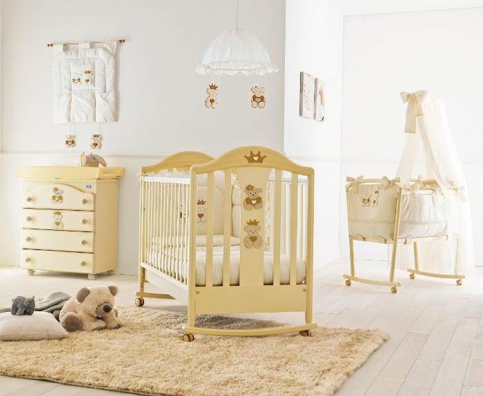 Babysäng komplett upprättat babyrum beige babymöbler