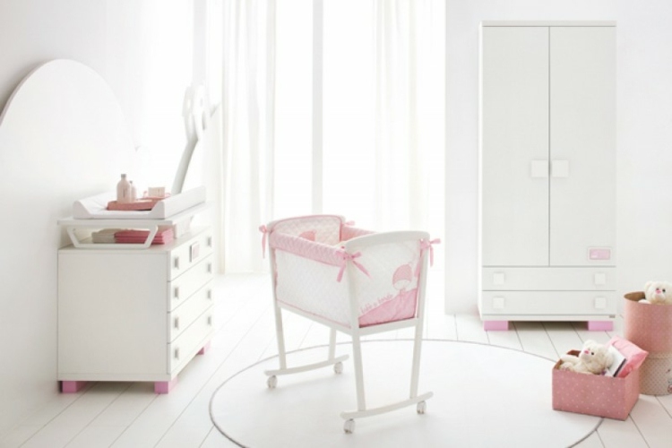 Babysäng-stötfångare-gung-säng-flickor-rum-rosa-färg