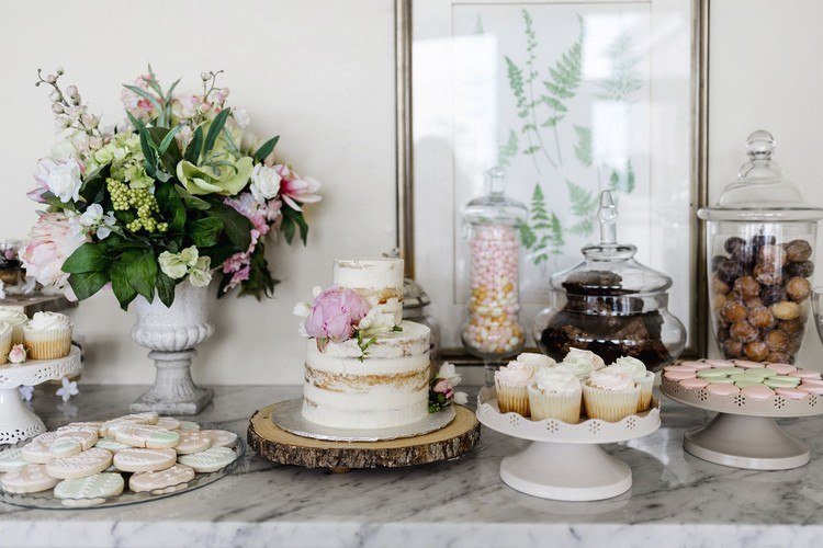 baby party cake naked cake muffins cookies pastell colors