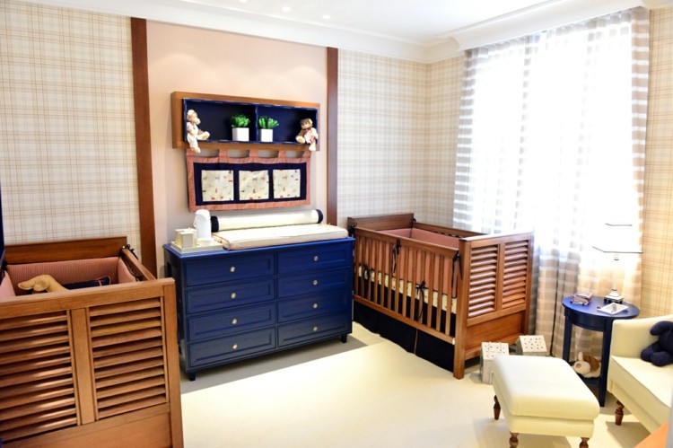 barnrum för tvillingar barnsängar-mörkt trä-blått skötbord