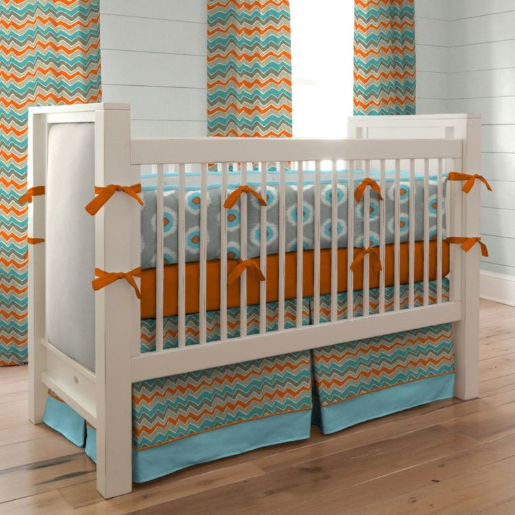 Barnrumsdekorationsidéer färgglada orange blågrå mönster