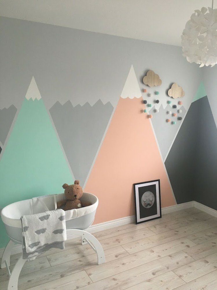 baby room pojke flicka mint och grå väggdekoration molntoppar