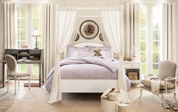 elegant-himmelsk-säng-romantisk-tjejerum