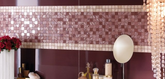 kakel-vägg-keramik-starka-färger-spektakulära-ljus-reflektioner-glas-element