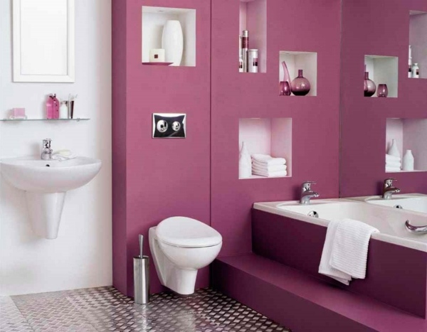Lila-accenter-vägg-måla-lila-sjunket-badkar