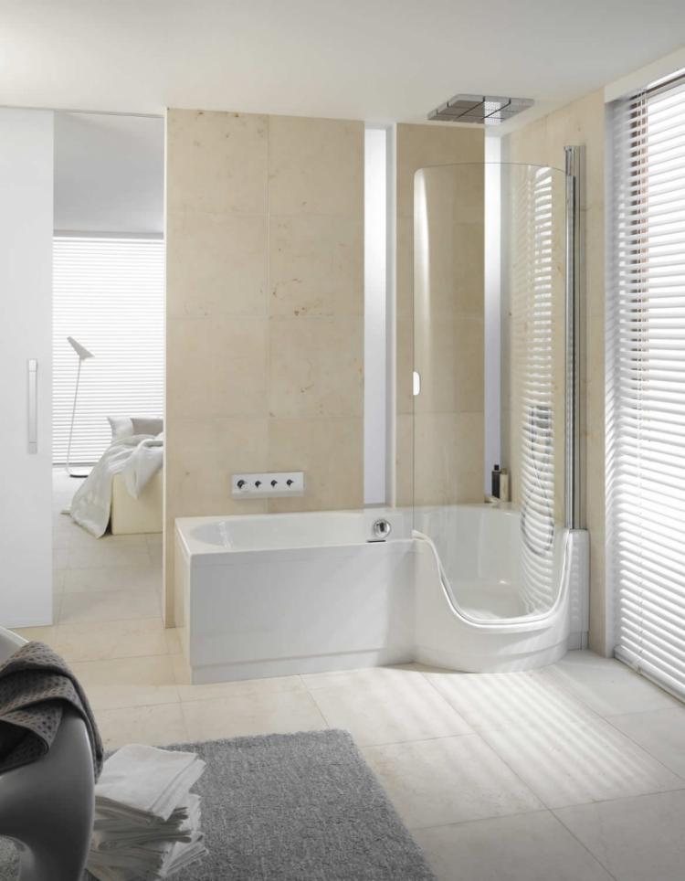 badkar-dusch-modern-design-säkerhet-glas-ljus-grädde-vit-fönster