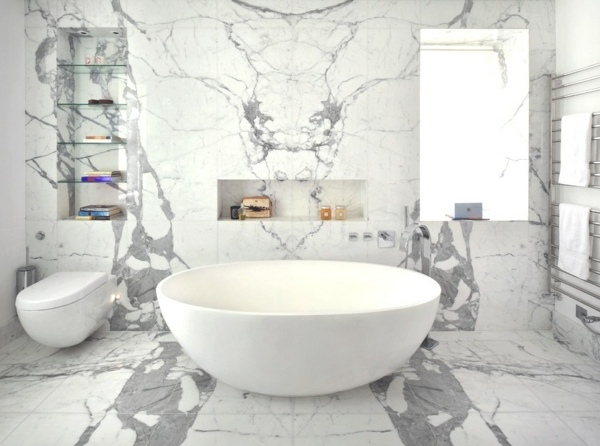 grå-nyanser-vita-kranar-badrum-design-idéer