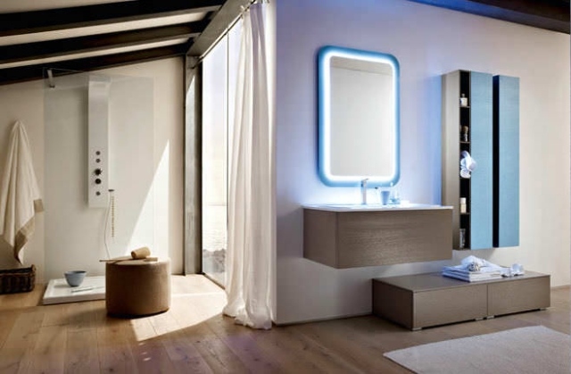 Badrumsmöbler-trä-integrerad-belysning-badrumsvärldar-arbi-design