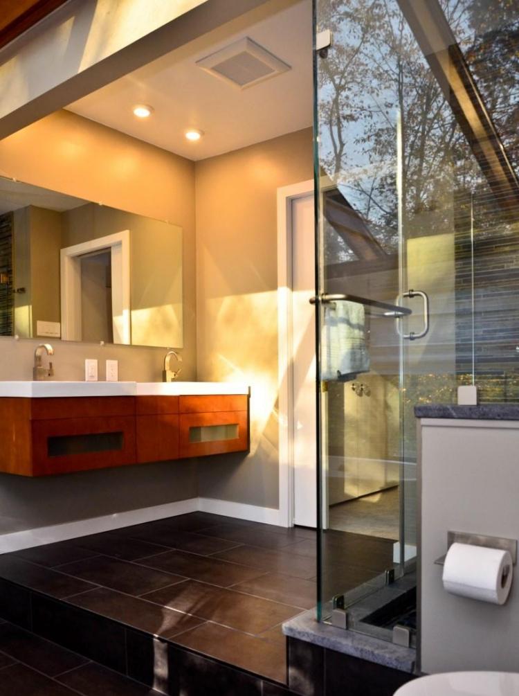 badrum-stil-design-idéer-steg-glas-vägg-nivå-dubbel-fåfänga