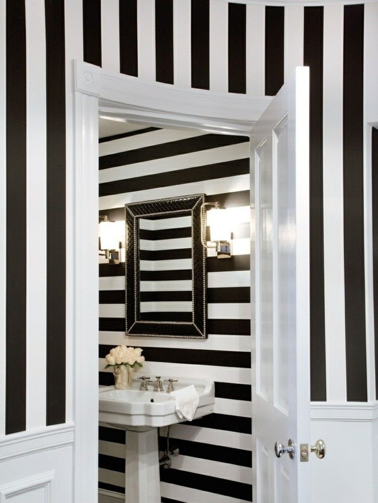 måla badrum svartvitt randidé klassiskt handfat