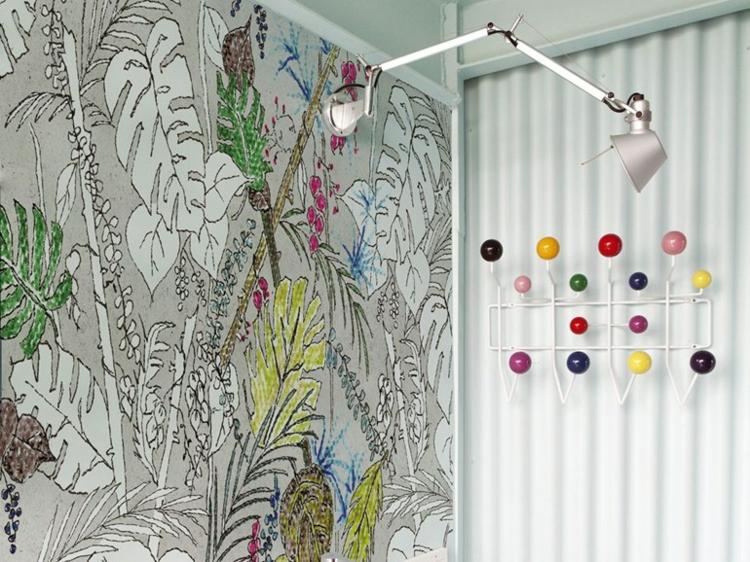 tapeter badrum exotiska färgglada väggblad motiv färgkedja