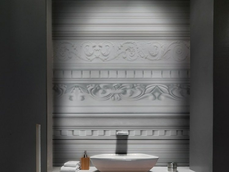 badrum tapet svart och vitt fregio elegant vintage idé