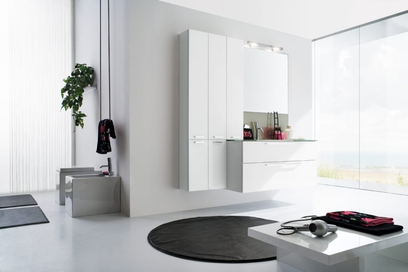 Badrumsmöbler-vit-väggskåp-idéer-handfat-underskåp