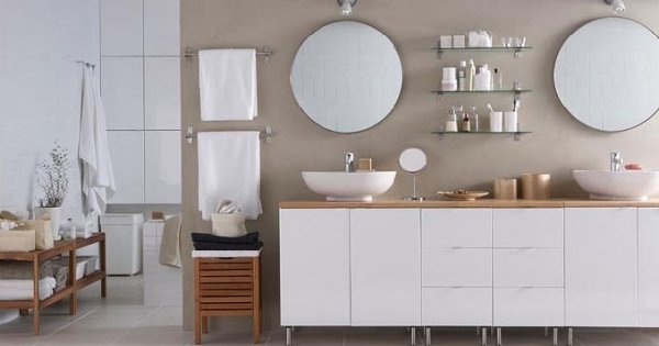 Badrumsmöbeltillverkare-Ikea designer