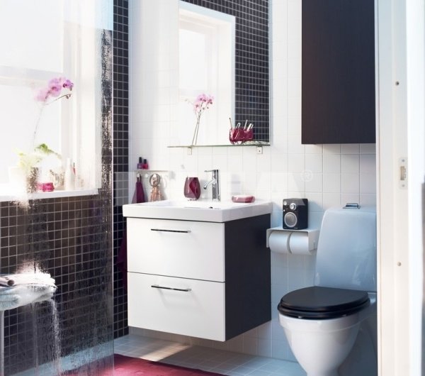 Ikea badrumsdesign set enkla möbler badrum