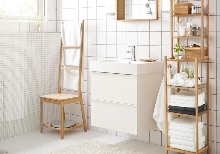 badrumsmöbler-set-ikea-praktisk-lösning-badrum-tvätt-skåp-vit-vanligt trä-tillbehör