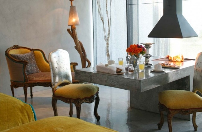 Inredning-Hotel Portugal-gula stoppade stolar-klassiker