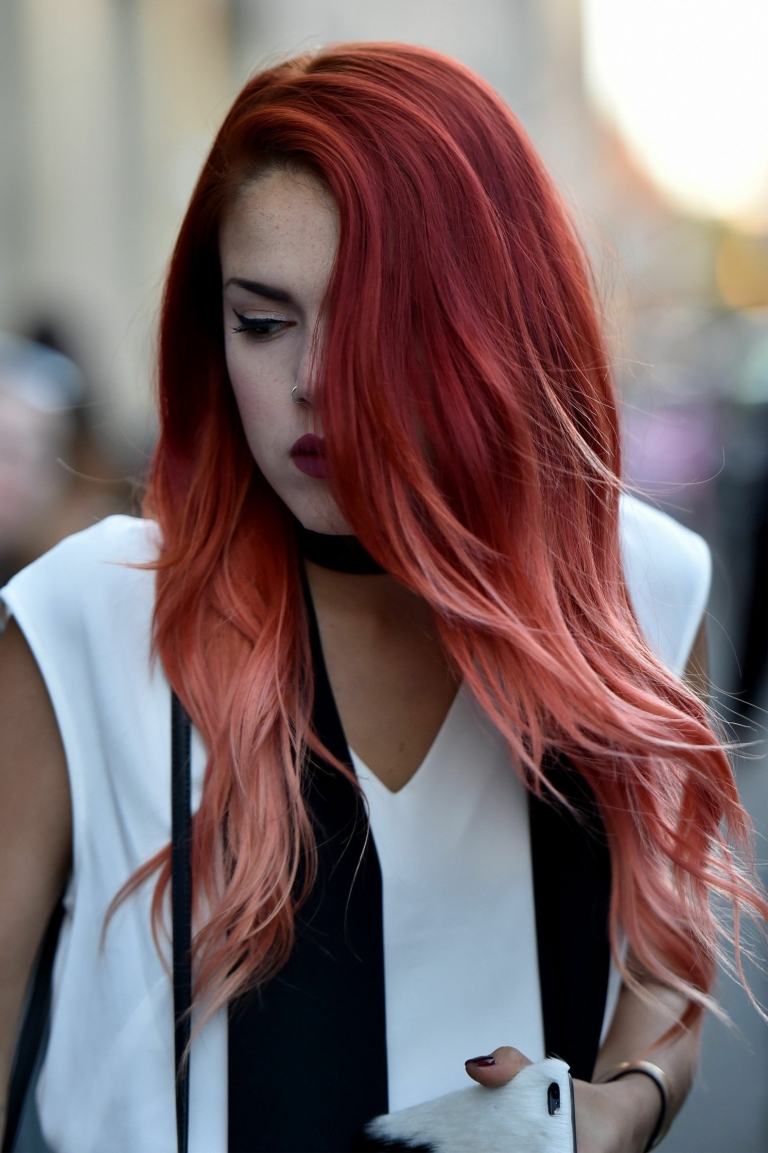 Balayage rödblont långt hår stil trender