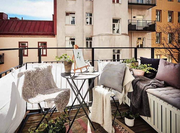 Skandinavisk balkongdesignmöbler trender 2020 balkongmöbler idéer