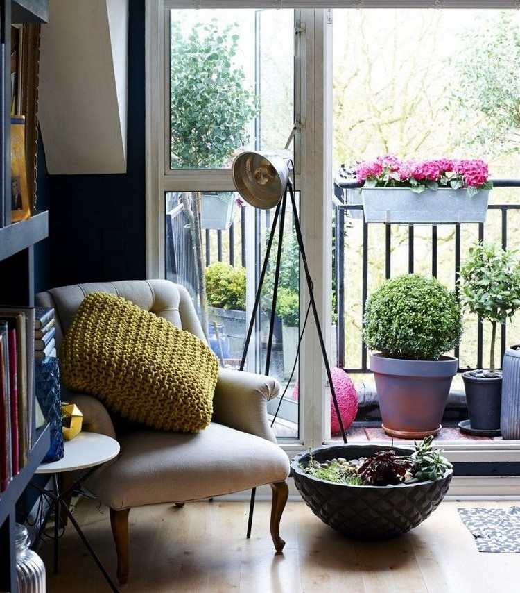 Balkong-växter-boxwood-boll-hortensia-tenn-balkong-box