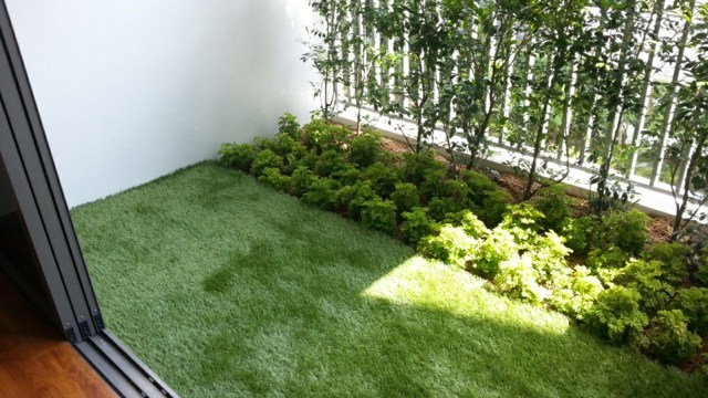 gräsmatta matta balkong konstgräs mark utomhus